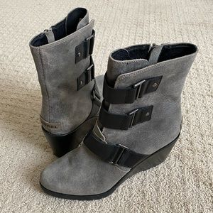 SOREL wedge booties